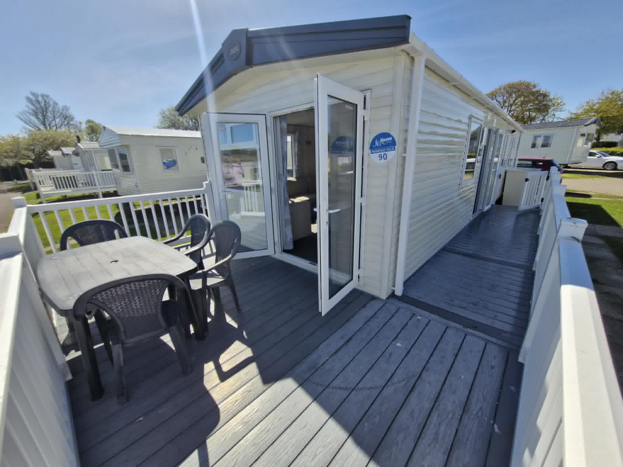 Summerhouse H/F (Silver)